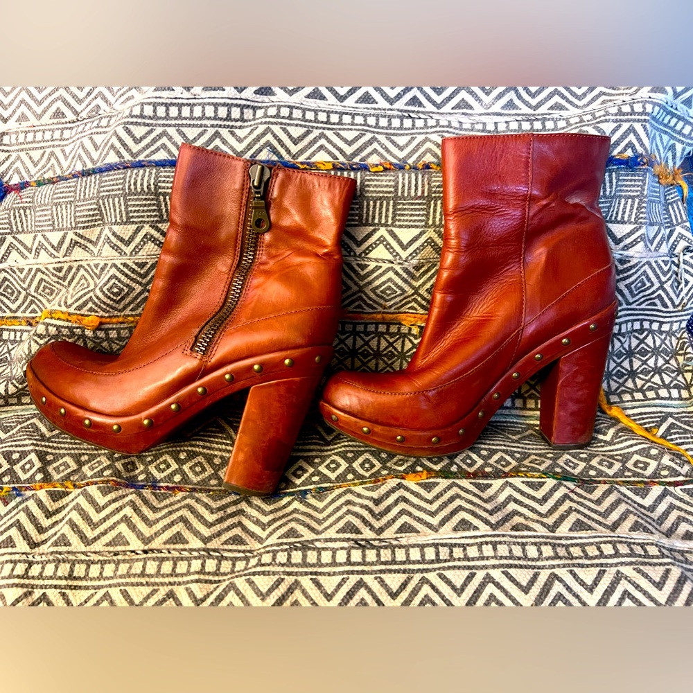 Korkease 4” heel boots